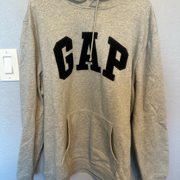 GAP Heather Gray Men's Hoodie - Picture 1 of 3